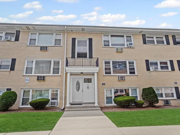 4931 N East River Rd Unit 2A, Norridge, IL 60706