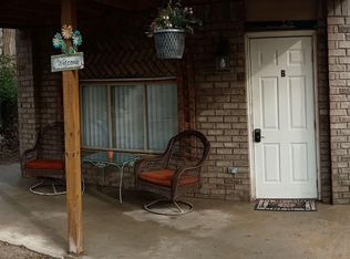 681 Peachers Mill Rd #B, Clarksville, TN 37042