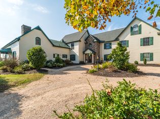 5024 Leeds Manor Rd, Hume, VA 22639