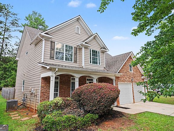 2nd image of 107 Shadow Creek Ct