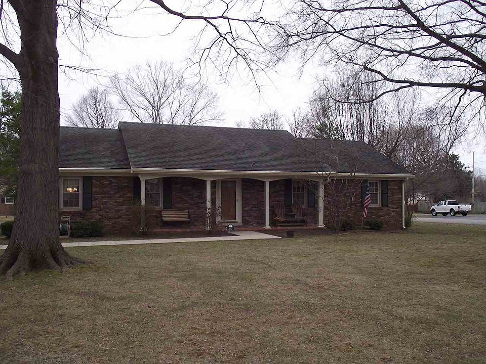 1st image of 1520 Sherwood Dr
