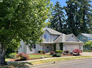 2216 N Thorne St, Newberg, OR