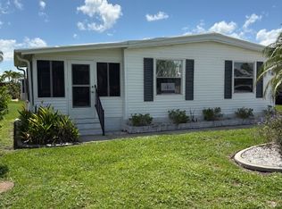 16 Falla Ct, Fort Myers, FL 33912