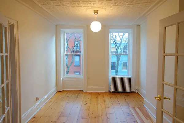 Rented by Owner | media 9