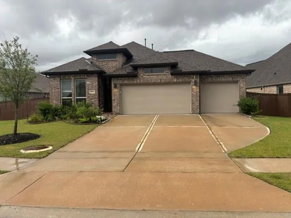 5039 Country Meadows Trl, Iowa Colony, TX 77583