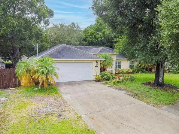 4914 N Mendenhall Dr, Tampa, FL 33603