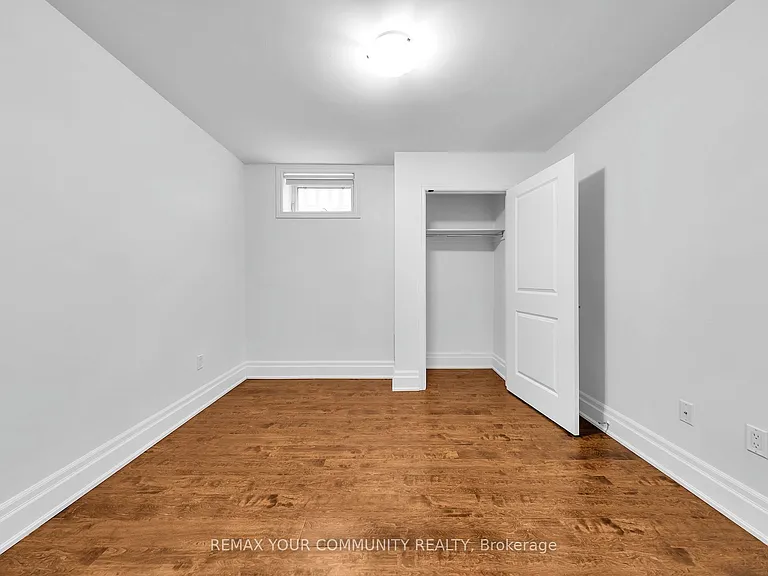 179 Greenfield Ave — Photo 8