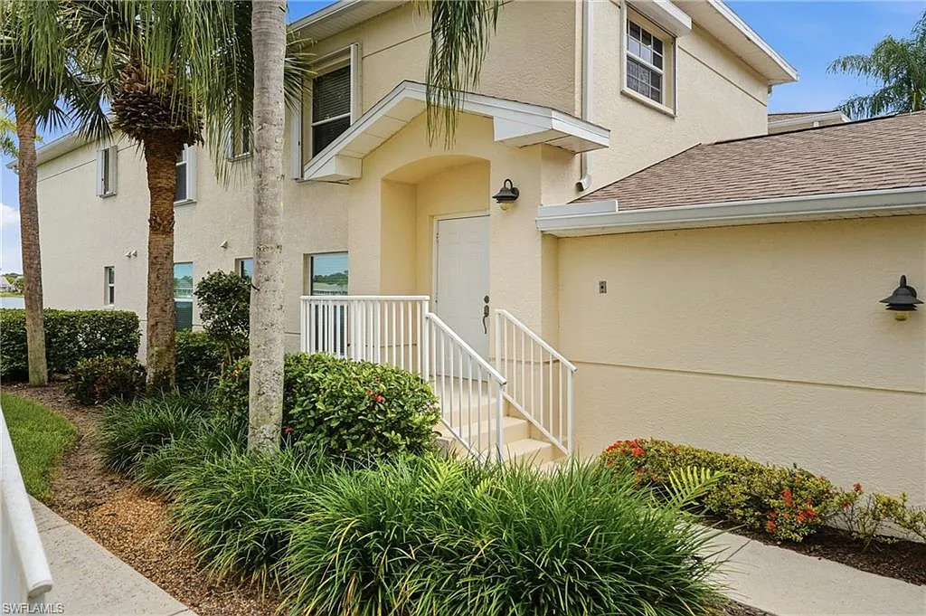 3 bed, 2.0 bath, 1630 sqft, $5,000 — Photo 3