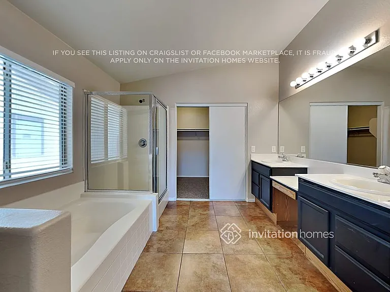 5745 Oasis Ridge St — Photo 16