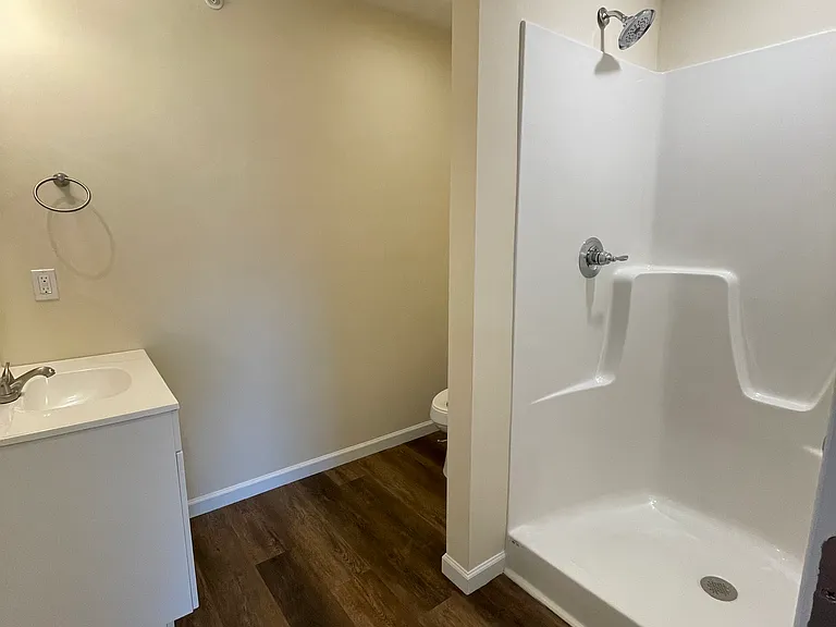 640 Evans Rd — Photo 11