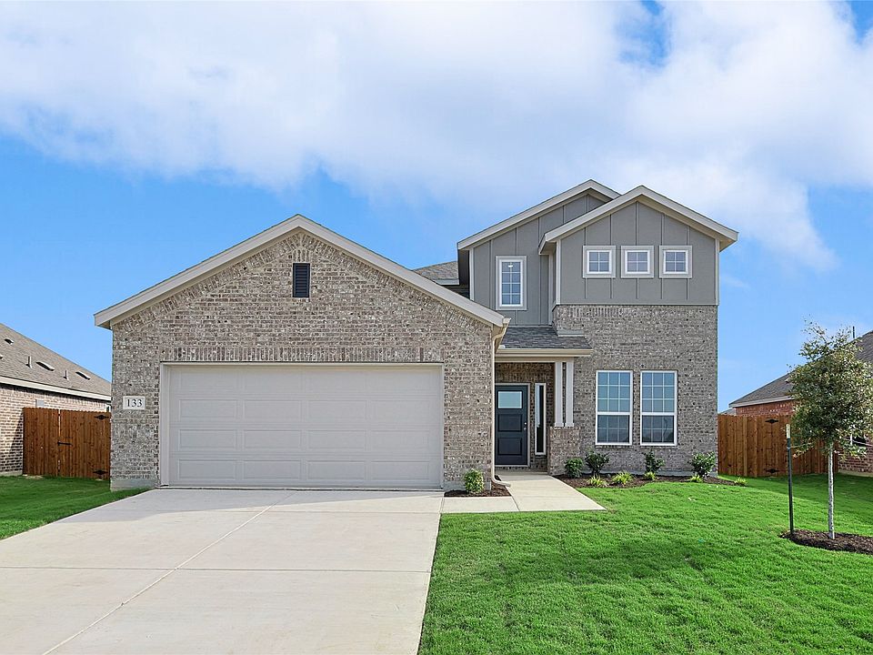 1st image of 133 Patrick Henry Dr