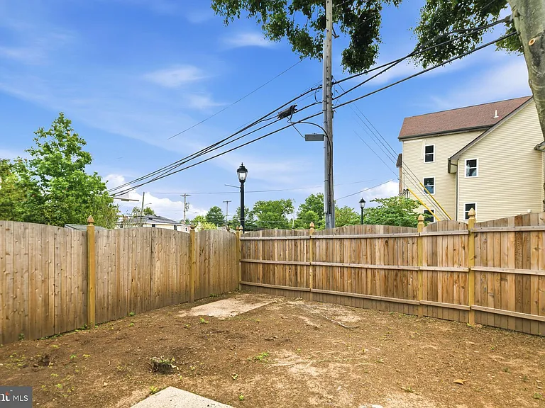 108 Allison Ct — Photo 20