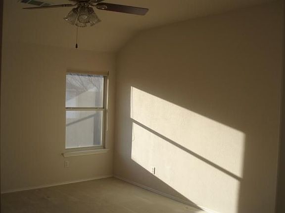 5th image of 1413 Brighton Bend Ln