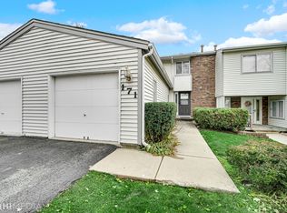 171 Roberts Rd, Bolingbrook, IL 60440