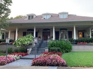 2935 N Williamsburg Ln, Fayetteville, AR 72703