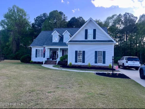 3204 Misty Pines Road, Greenville, NC 27858
