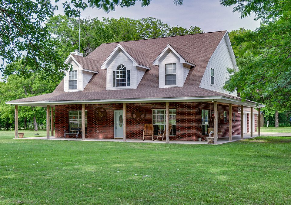 1st image of 126 Tusk Ct