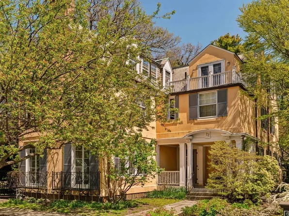 22 Francis Ave, Cambridge, MA 02138