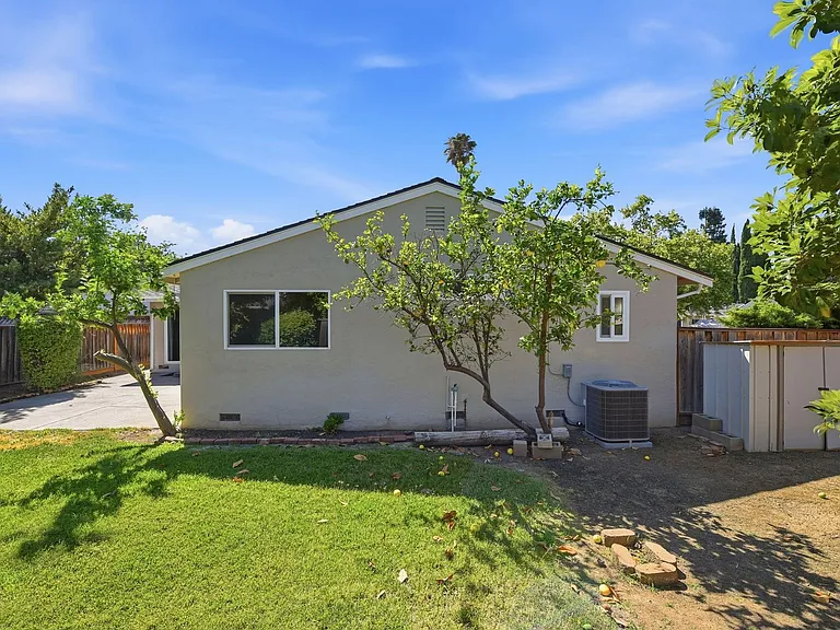 5880 Taormino Ave — Photo 38