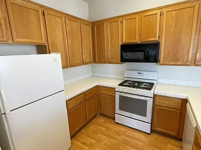 75 N Valle Verde Dr #625 — Photo 12