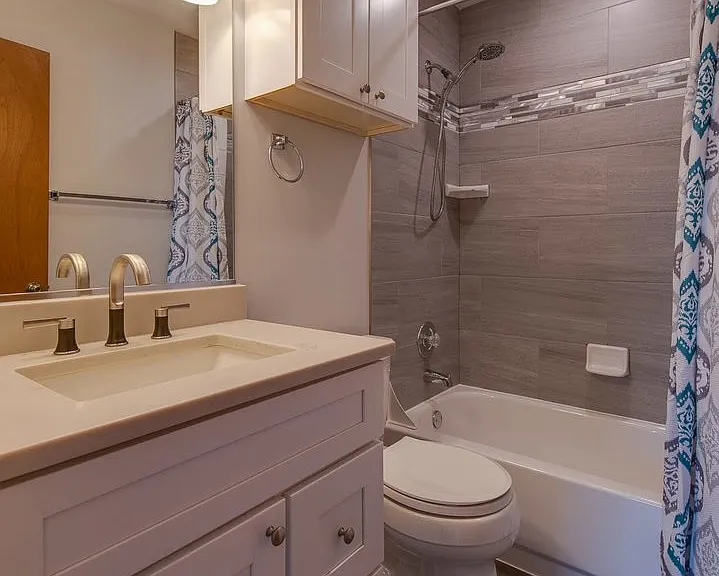 344 Kildare Ct — Photo 14