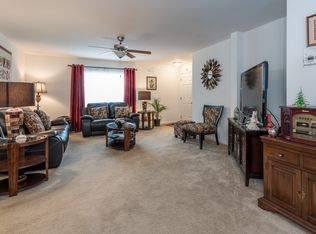 608 Blue Bell Springs Dr, Blue Bell, PA 19422