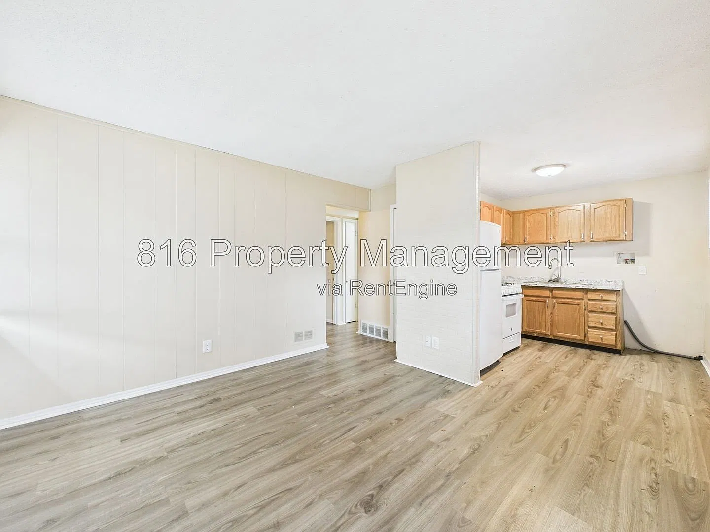 2 bed, 1.0 bath, 615 sqft, $850 — Photo 2