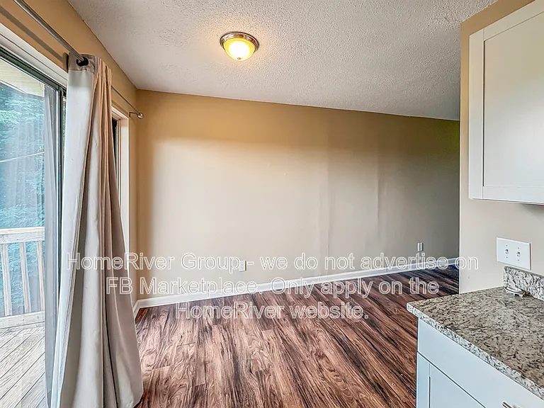 210 Buena Vista Dr #4 — Photo 5