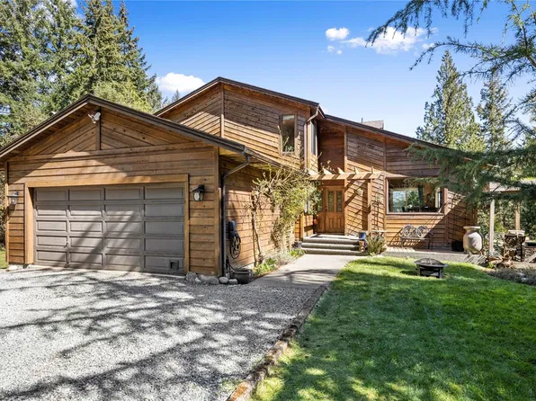 13361 Prospect Dr, Cowichan Valley, BC V9G 1G9