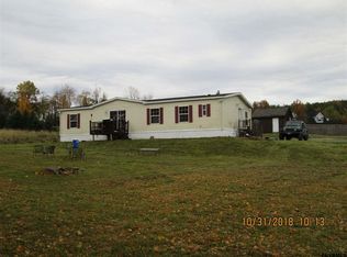 181 Lakeshore Rd, Melrose, NY 12121