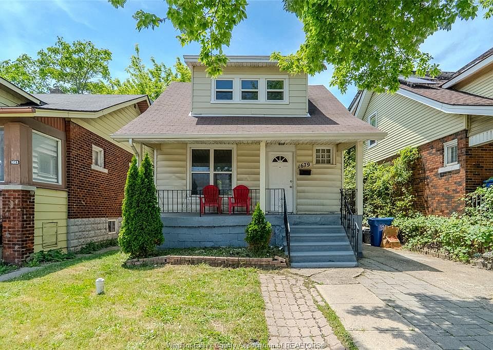 1st image of 1679 Howard Ave
