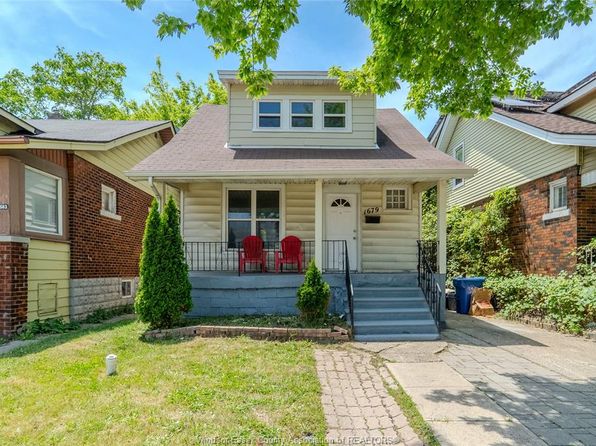 1679 Howard Ave, Windsor, ON N8X 3T6