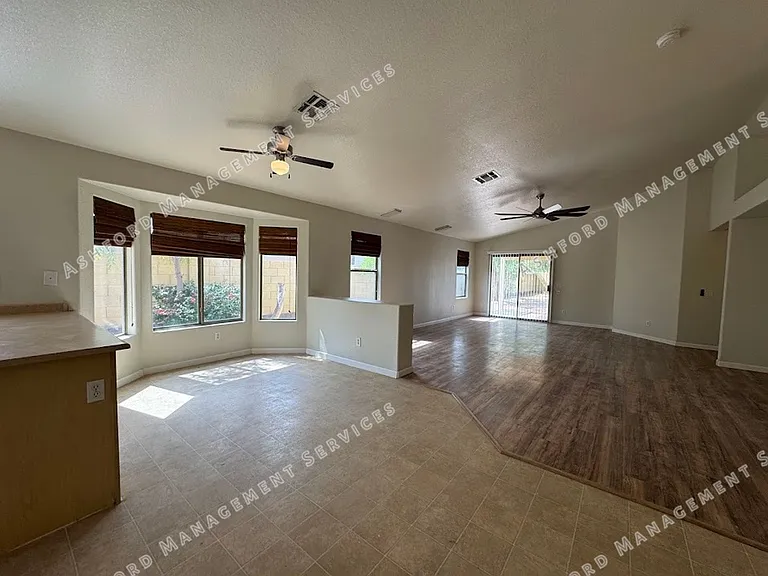 15154 W Fillmore St — Photo 3