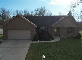 913 Valley Dr, Crawfordsville, IN