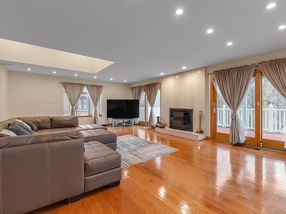 2nd image of 217-63 Corbett Road