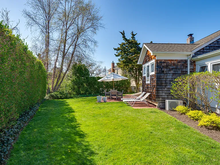 16 Harbor Dr — Photo 20