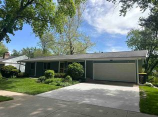 174 Shrader Rd, Iowa City, IA 52245