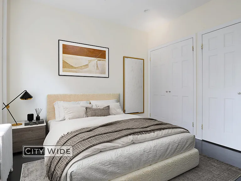 171 E 2nd St #6 — Photo 3
