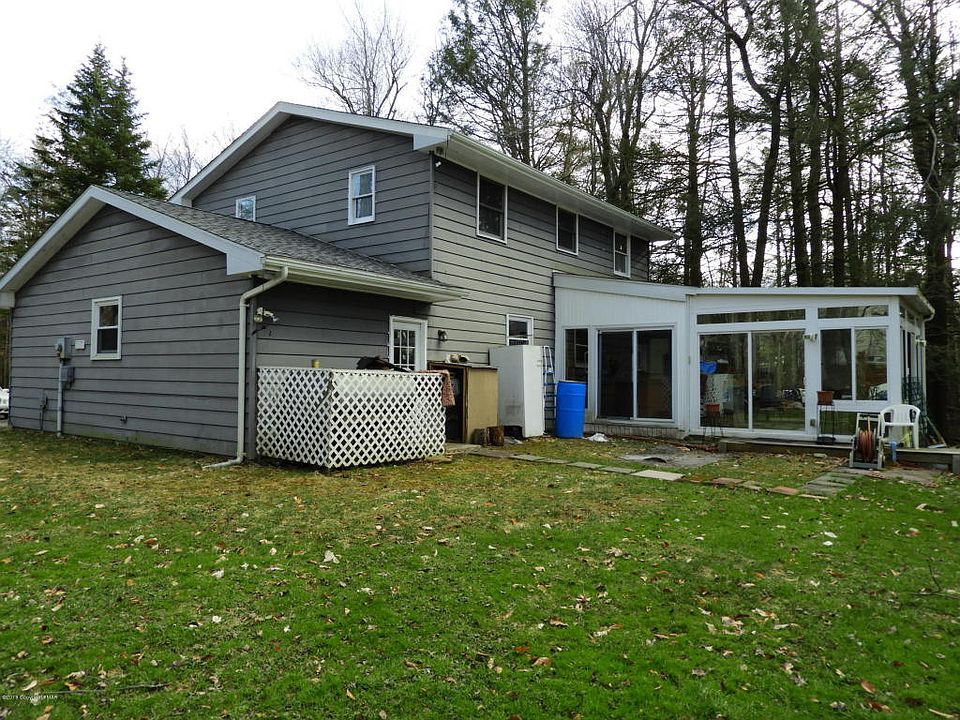 2nd image of 1096 Salamanca Dr