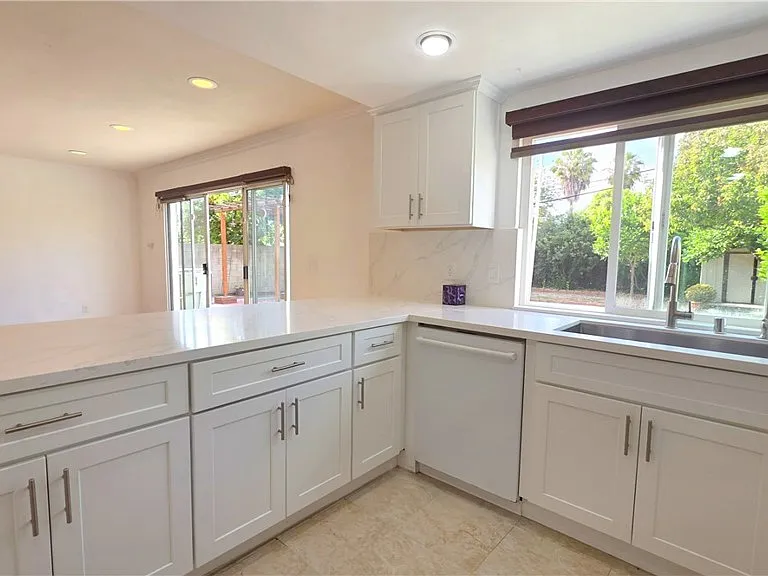 1514 Cronin Dr — Photo 9