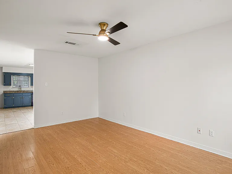 981 Dickenson Ave #981 — Photo 23