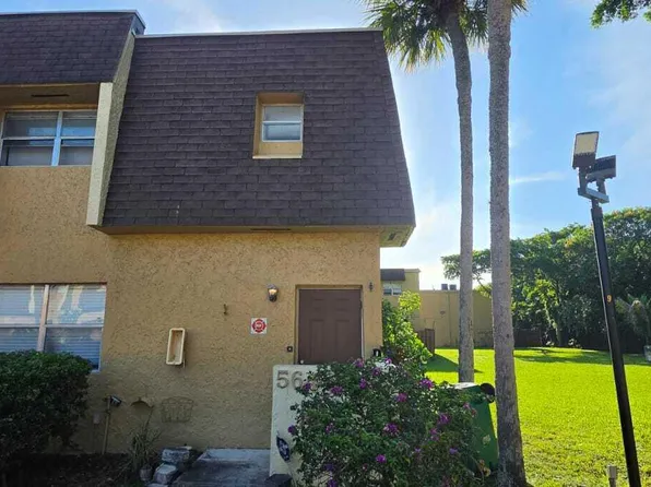 5644 Blueberry Ct #11, Fort Lauderdale, FL 33313