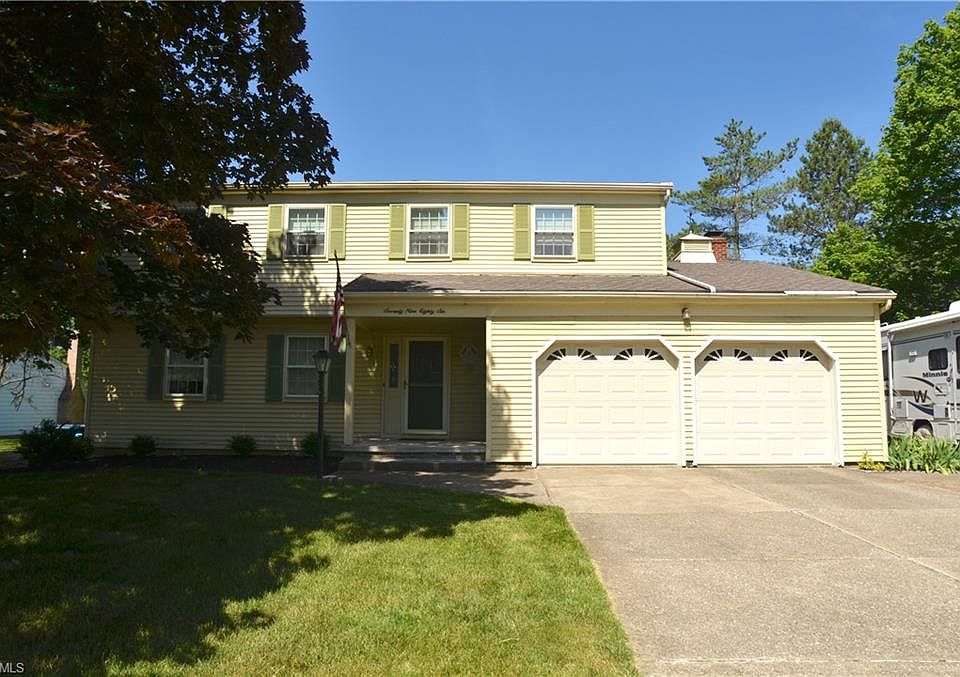 1st image of 7986 Twin Oaks Dr