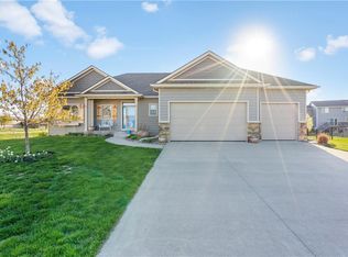 1705 NW Ridge Rd, Ankeny, IA 50023