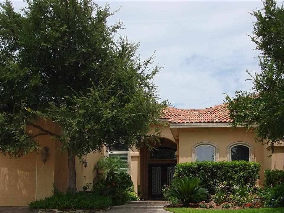 1st image of 329 Saint Julien Dr