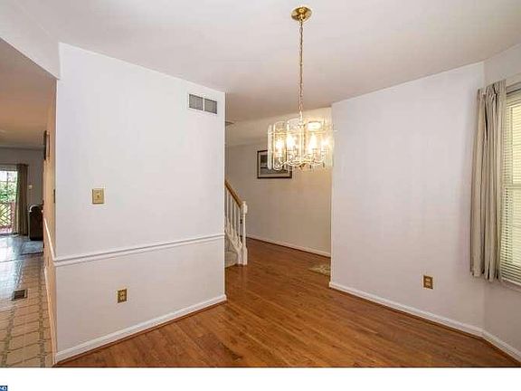 5th image of 124 Tuckahoe Ln