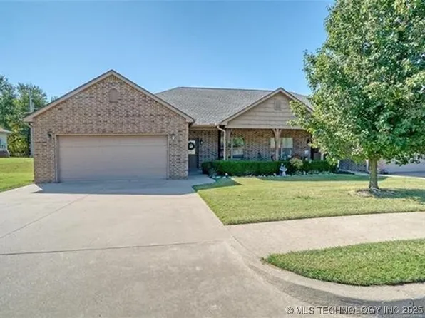 4242 Greentree Way #29A, Sand Springs, OK 74063