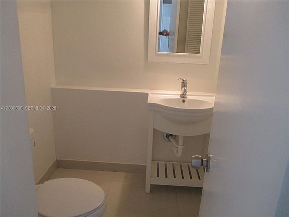 4th image of 1865 Brickell Ave APT A1207