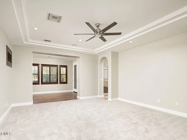9818 E Edgestone Dr — Photo 15