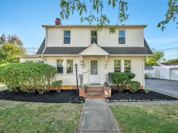 726 Lincoln Blvd, Bedford, OH 44146